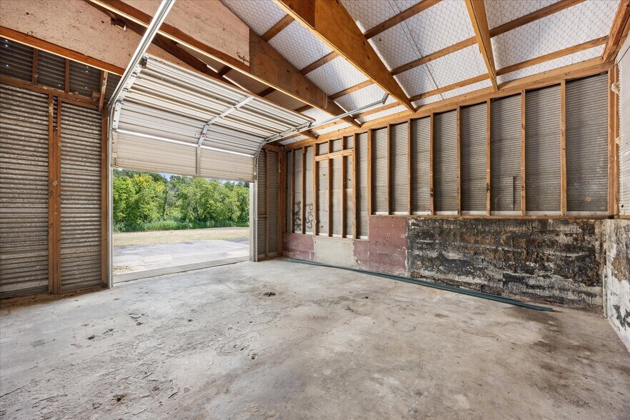 More Photos Of 301 S Main, Meridian Industrial For Sale