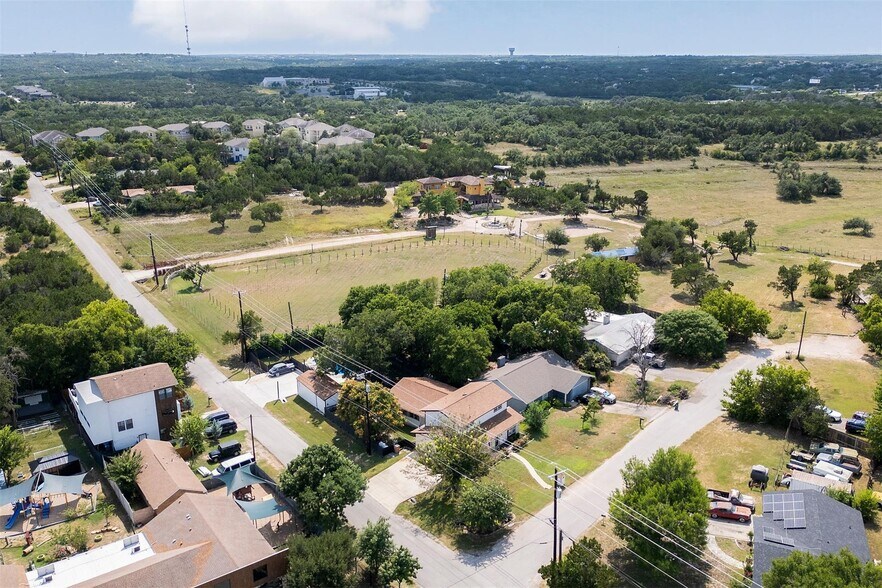 More Photos Of 8721 Mountain Crest Dr, Austin Specialty For Sale