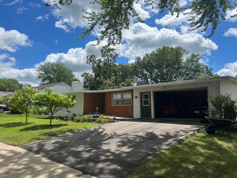 Primary Photo Of 544 21st St Ne, Rochester Rehabilitation Center For Sale