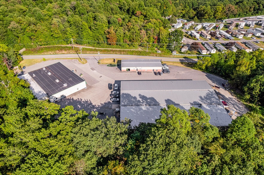 More Photos Of 951 Point Marion Rd, Morgantown Light Manufacturing For Sale