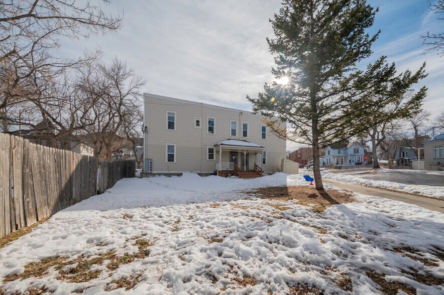 More Photos Of 504 Breckenridge St, Helena Apartments For Sale