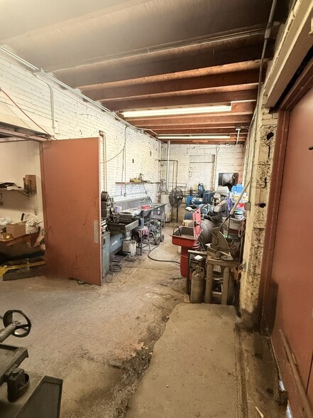 More Photos Of 101 W Nicholson Rd, Audubon Industrial For Sale