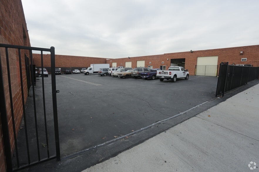 More Photos Of 1501-1509 W 130th St, Gardena Warehouse For Lease