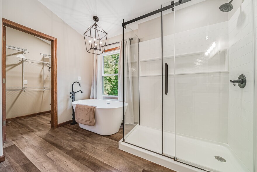 More Photos Of 23095 Buena Vista Rd, Rockbridge Apartments For Sale