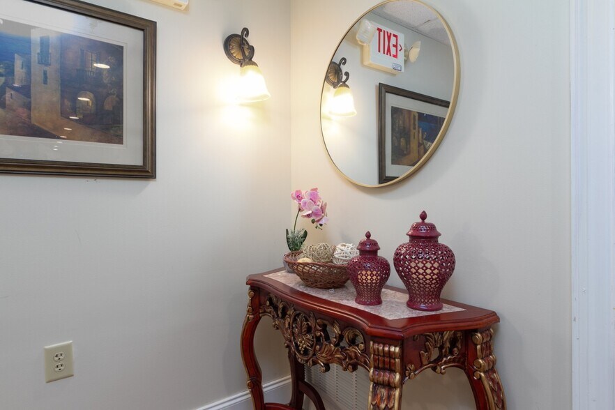More Photos Of 173 S Lee St, Forsyth Assisted Living For Lease