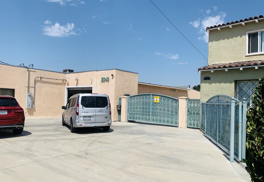 More Photos Of 2357 Durfee Ave, El Monte Storefront Retail Residential For Sale