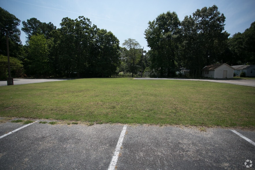 More Photos Of 690 J Clyde Morris Blvd, Newport News Land For Sale