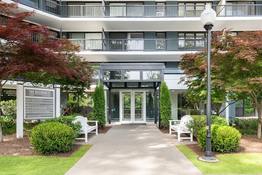 More Photos Of 1425-1435 Bedford St, Stamford Apartments For Lease