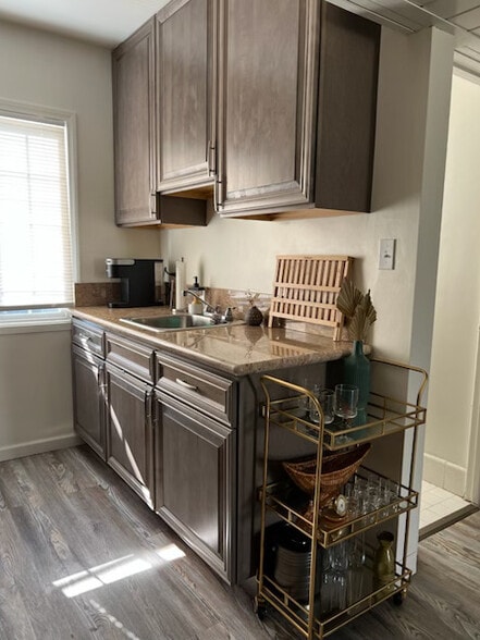 More Photos Of 5901 E Ocean Blvd, Long Beach Apartments For Sale