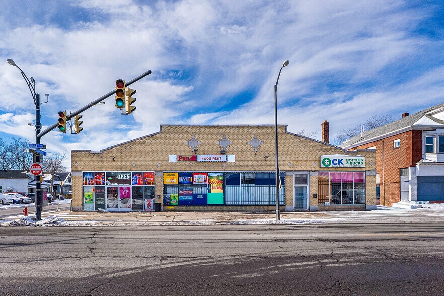 More Photos Of 2820-2824 Bailey Ave, Buffalo Freestanding For Sale