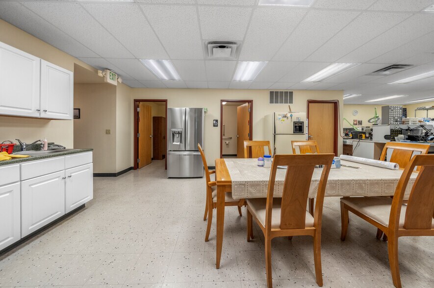 More Photos Of 2336 E Platte Ave, Colorado Springs Industrial For Sale