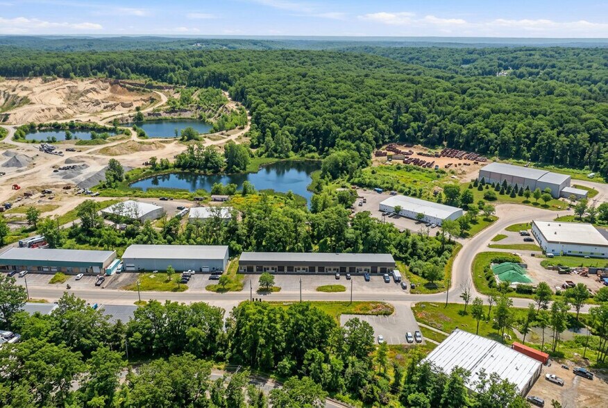 More Photos Of 900 Industrial Park Rd, Deep River Manufacturing For Sale