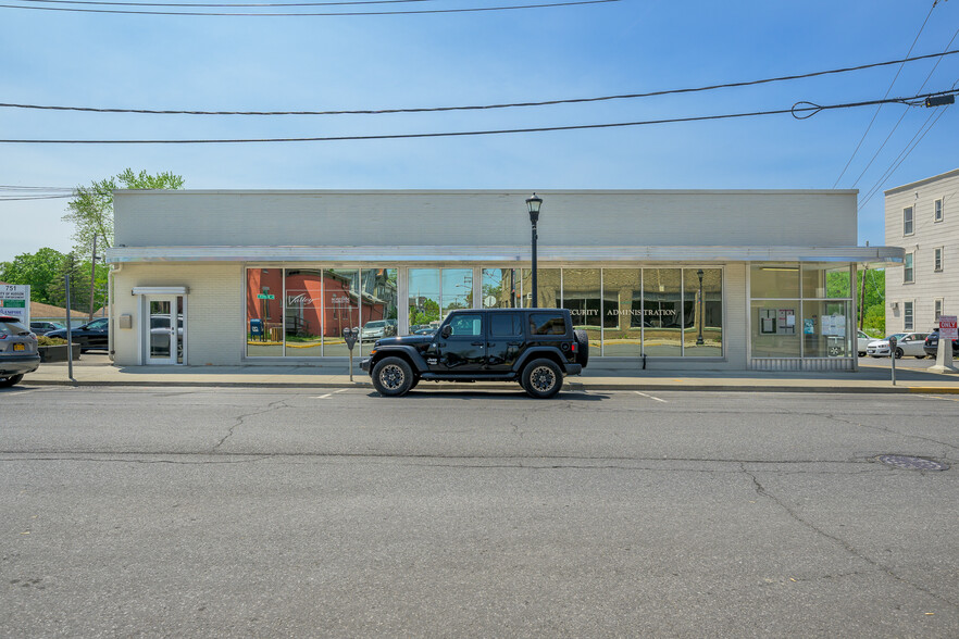 Primary Photo Of 747 Warren St, Hudson Medical For Sale