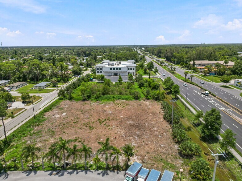More Photos Of 5277 Floridan Ave, Naples Land For Sale