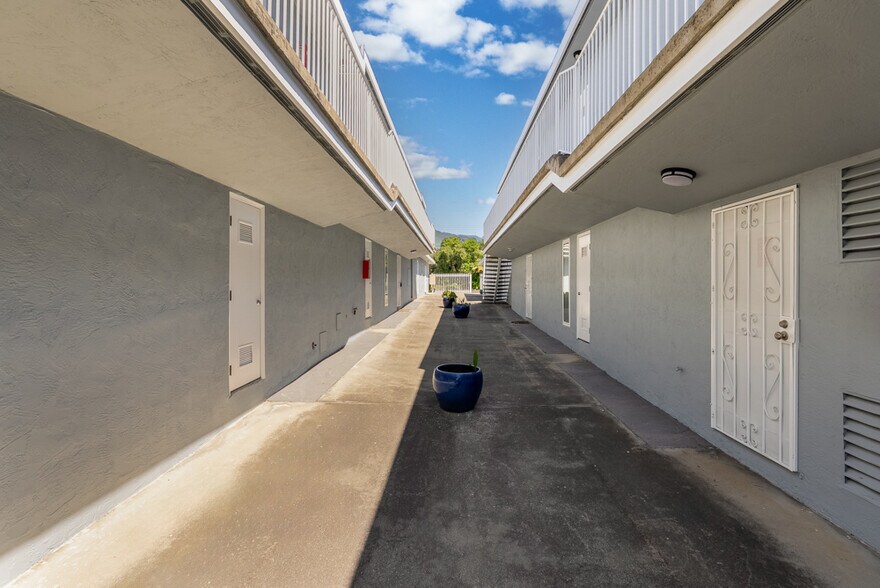 More Photos Of 1777-1781 Sausal St, Oakland Apartments For Sale