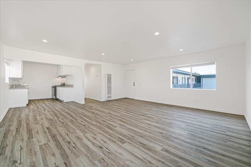 More Photos Of 13406 S Vermont Ave, Gardena Apartments For Sale