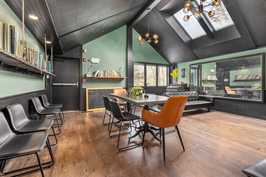 More Photos Of 1716 Depot St, Manchester Center Restaurant For Sale