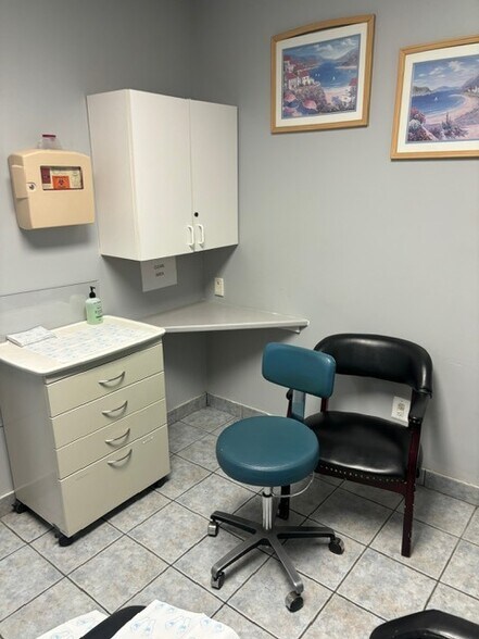 More Photos Of 6506 Park Ave, West New York Medical For Sale