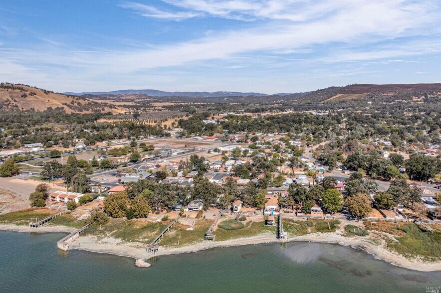 More Photos Of 14097 Lakeshore Dr, Clearlake Apartments For Sale