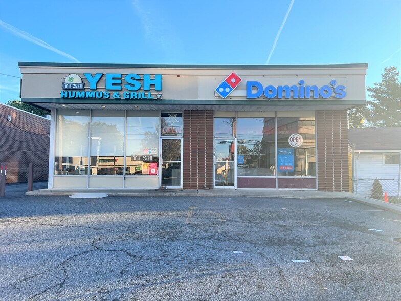 Primary Photo Of 607 Reisterstown Rd, Pikesville Freestanding For Lease