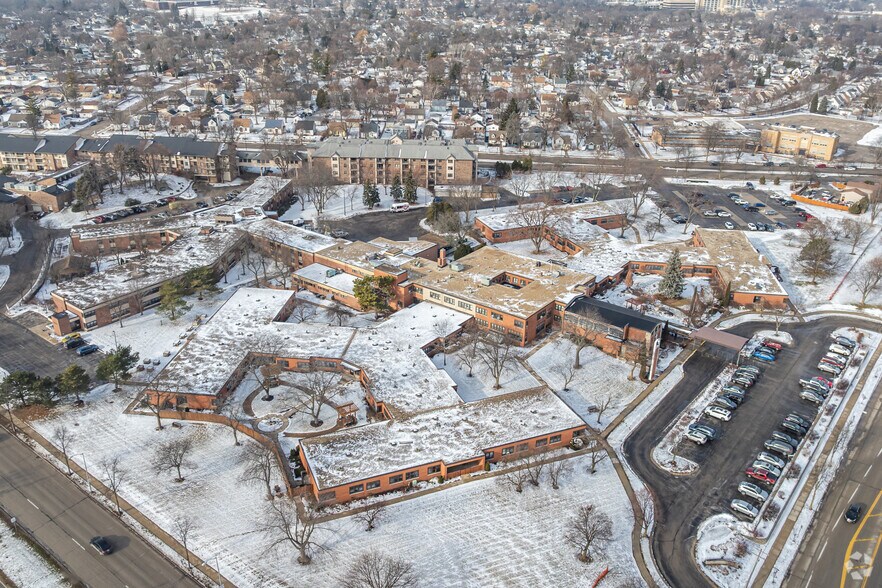 More Photos Of 3023 S 84th St, West Allis Apartments For Lease