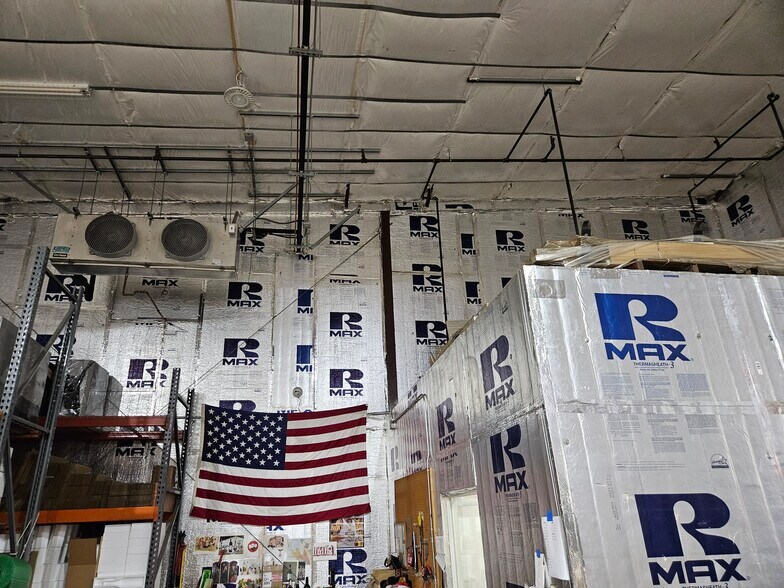More Photos Of 2258 Central St, Richmond Warehouse For Lease