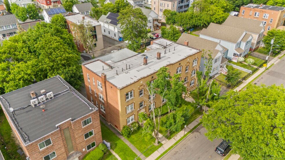 More Photos Of 36-38 School St, Hartford Apartments For Sale