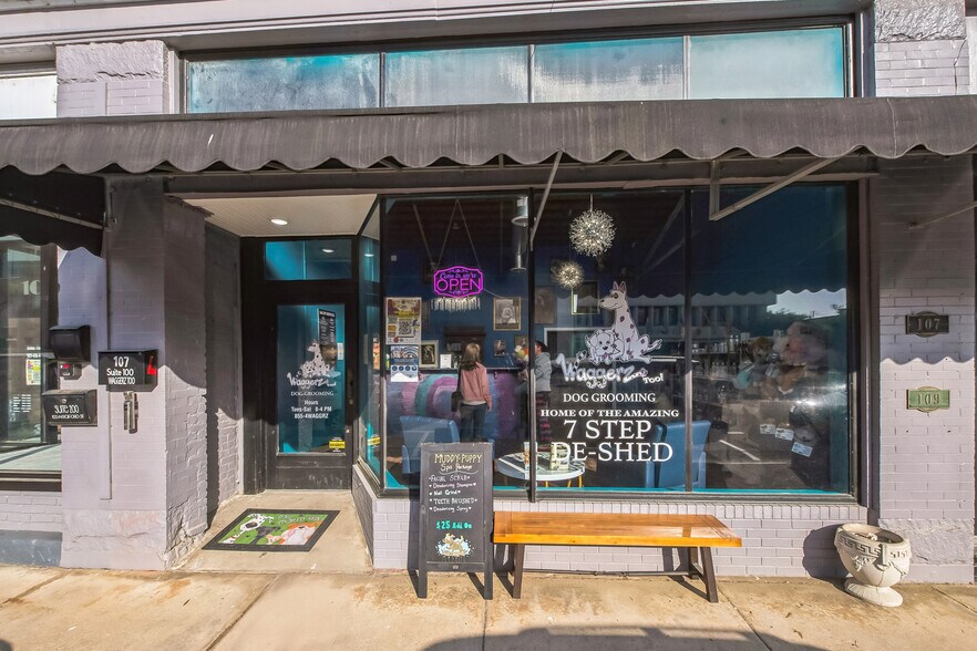 More Photos Of 107 N Raiford St, Selma Storefront Retail Residential For Sale