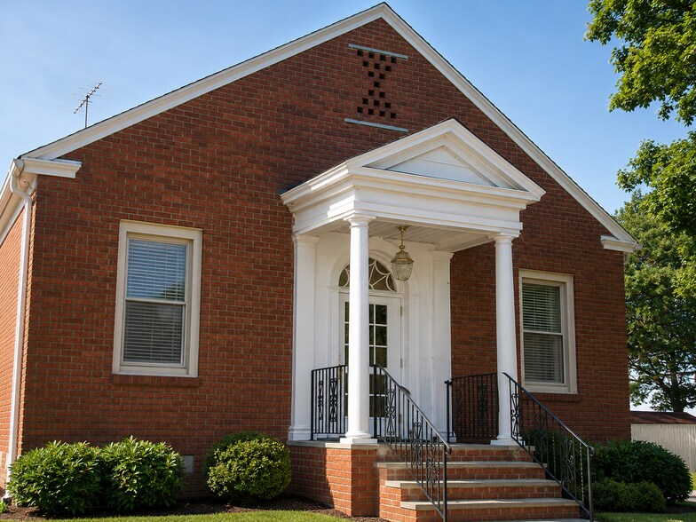 Primary Photo Of 240-242 Lincoln Pl, Westbury Office For Sale