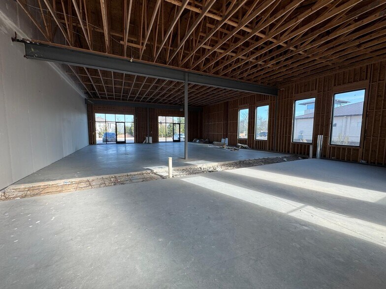 More Photos Of 210 N Lakeline Blvd, Cedar Park Medical For Lease