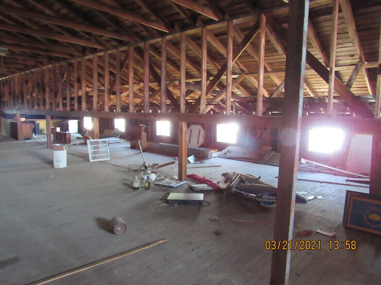 More Photos Of 210 W Oak St, Amite Restaurant For Sale