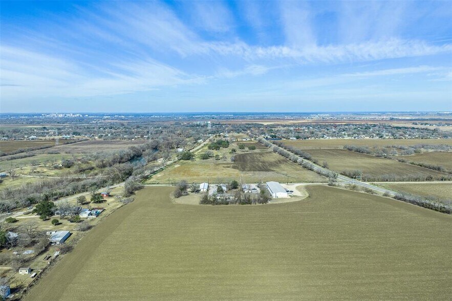 More Photos Of 600 NW River rd, Martindale Land For Sale