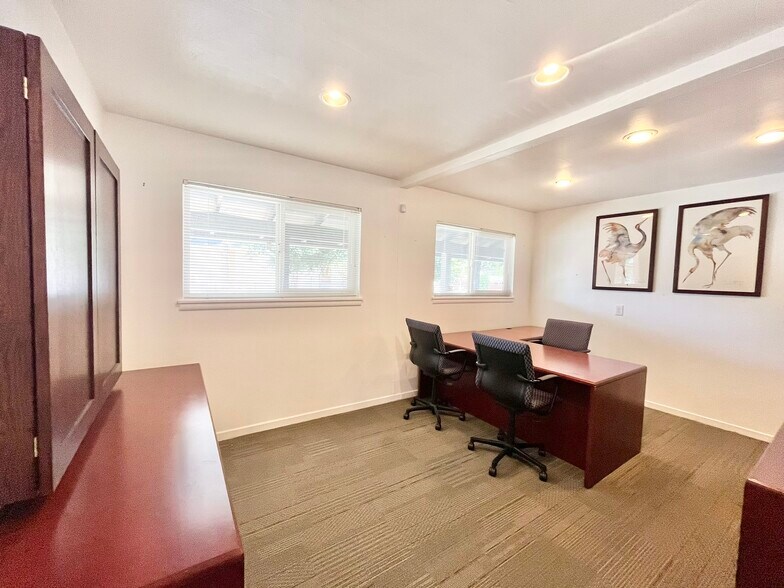 More Photos Of 4901 Marconi Ave, Carmichael Office For Sale