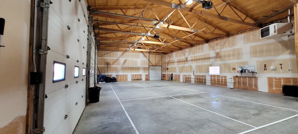 More Photos Of 3101 Vaughn Rd, Great Falls Flex For Sale