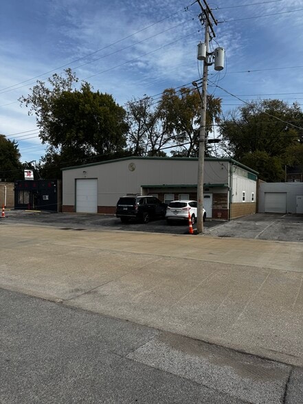 Primary Photo Of 6128 Madison Ave, Berkeley Industrial For Sale