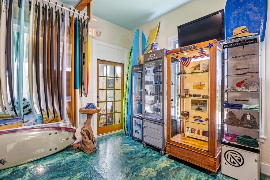 More Photos Of 26689 NC Hwy 12, Waves General Retail For Sale