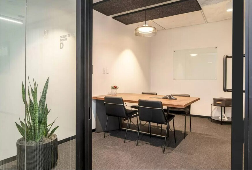 More Photos Of 1001 Liberty Ave, Pittsburgh Coworking Space