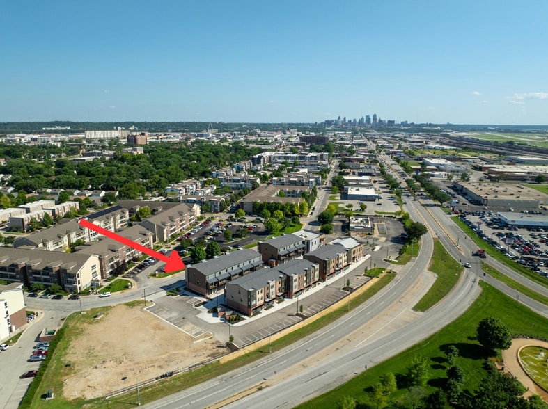 More Photos Of 2914-2924 Buchanan St, Kansas City Unknown For Lease
