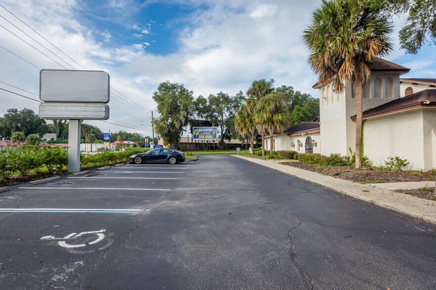 More Photos Of 5431 E Silver Springs Blvd, Silver Springs Office For Lease