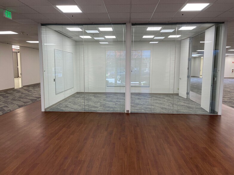 More Photos Of 635 Vaqueros Ave, Sunnyvale Flex For Sale