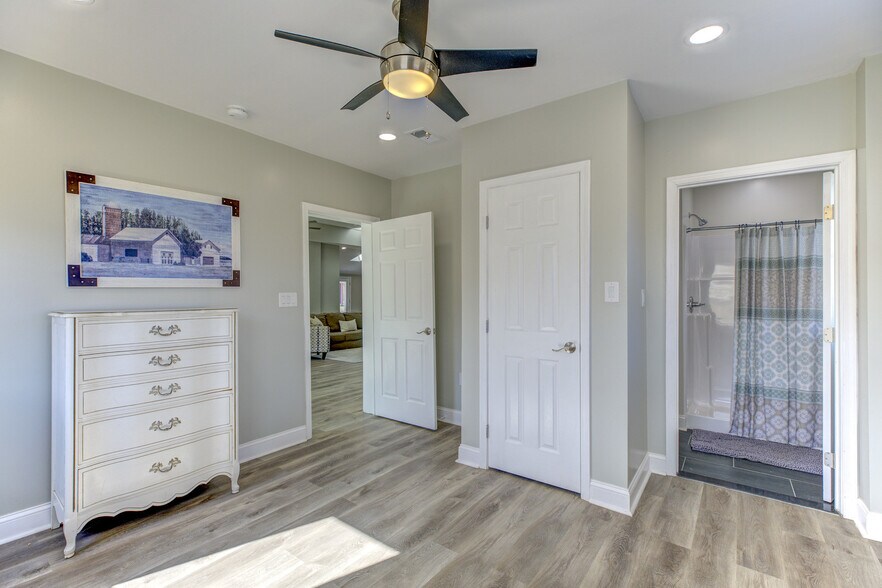 More Photos Of 1565 Seven Fountains Rd, Fort Valley Specialty For Sale