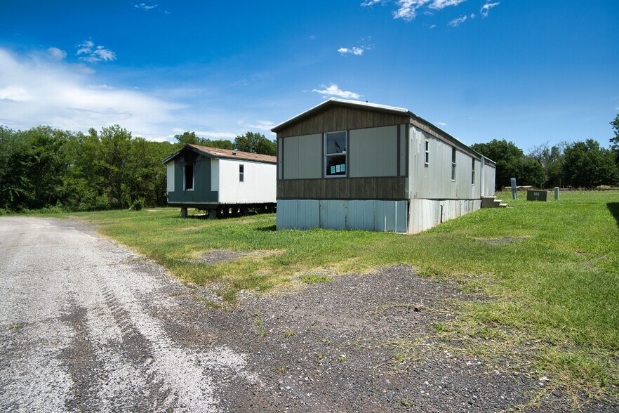 More Photos Of 400 S Front St, Noble Manufactured Housing Mobile Home Park For Sale