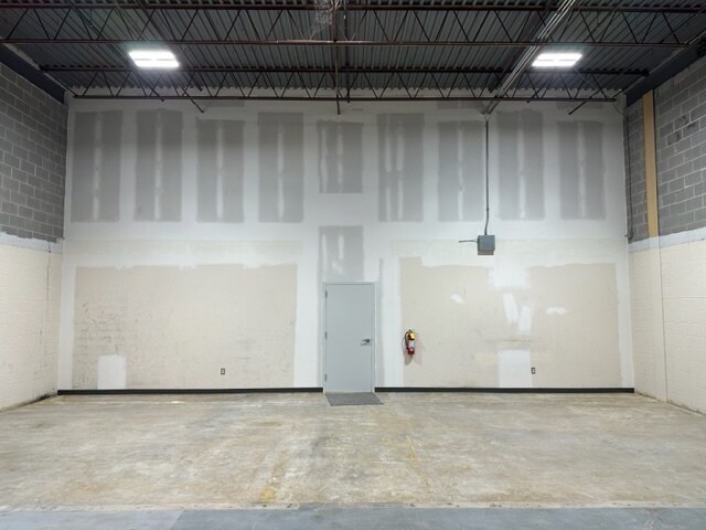 More Photos Of 5172 Brook Hollow Pkwy, Norcross Unknown For Lease