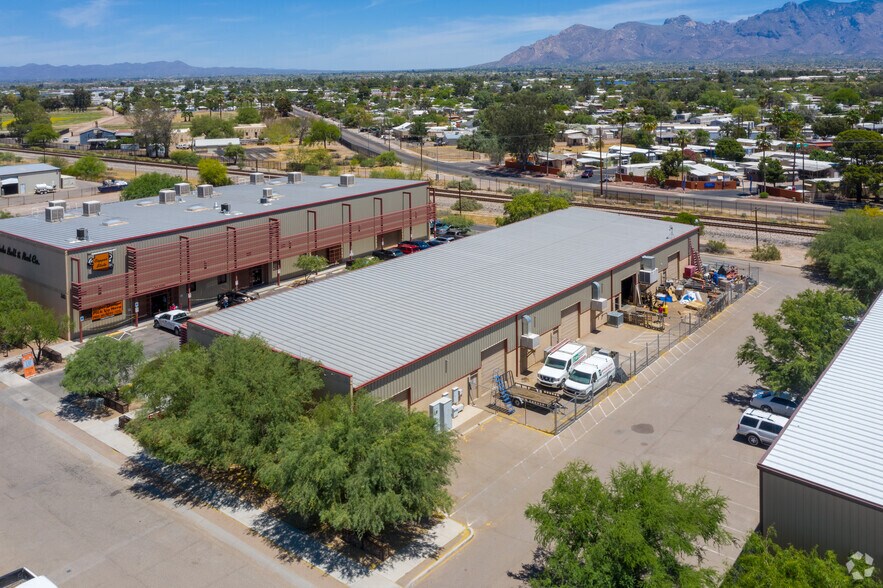 More Photos Of 3150 Freeway Industrial Loop, Tucson Warehouse For Lease