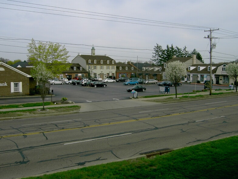 More Photos Of 121 Ghent Rd, Fairlawn Storefront Retail Office For Lease