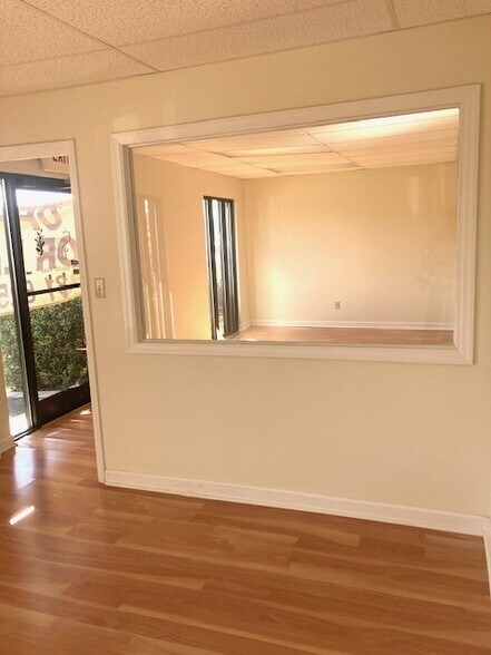 More Photos Of 2300 Thornton Taylor Pky, Fayetteville Office For Sale