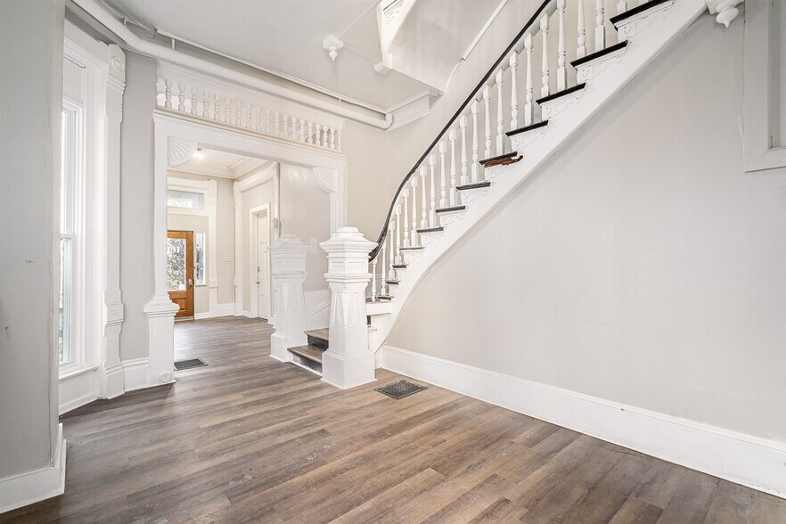 More Photos Of , Louisville Multifamily For Sale