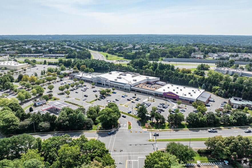 More Photos Of 6315-6365 Multiplex Dr, Centreville General Retail For Lease