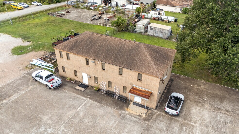 More Photos Of 6920 Winton St, Houston Land For Sale