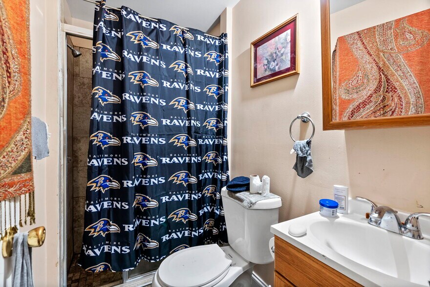 More Photos Of 1433 W Lombard St, Baltimore Multifamily For Sale